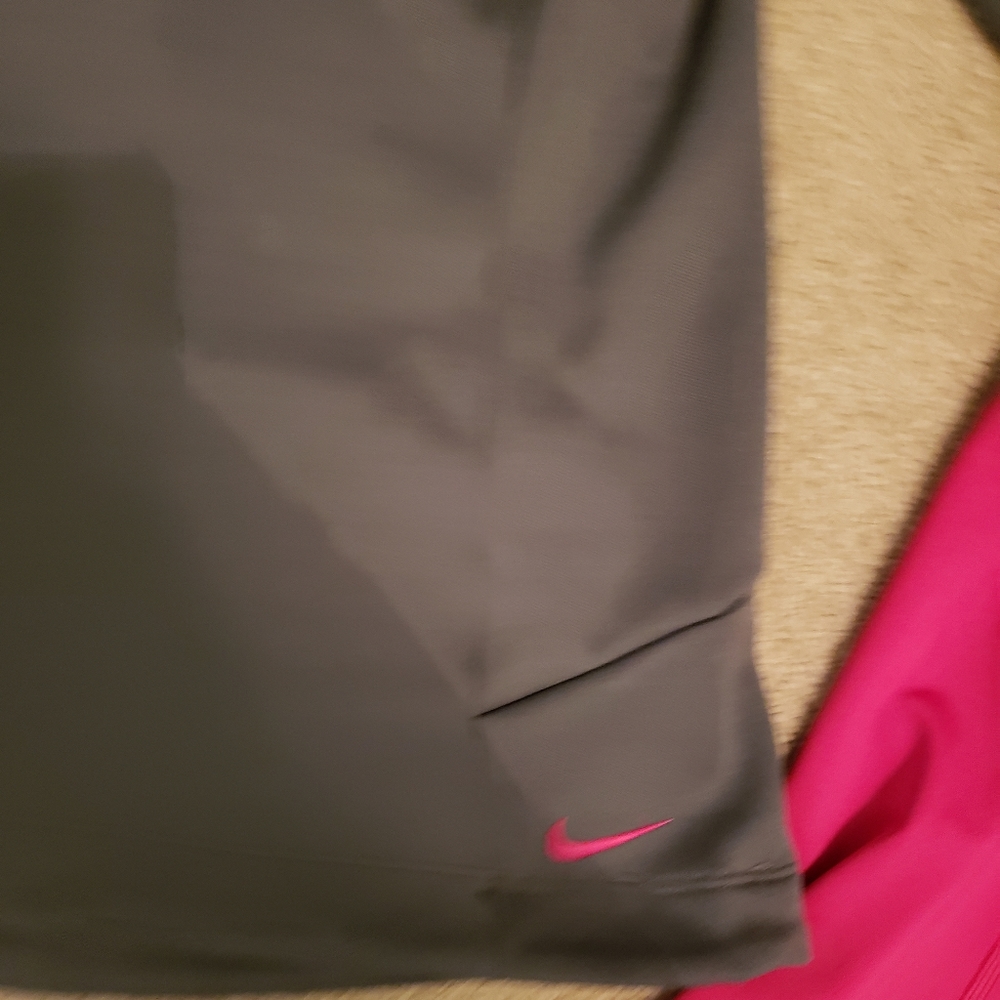 Nike Dri-Fit Top Bundle - Picture 7 of 9